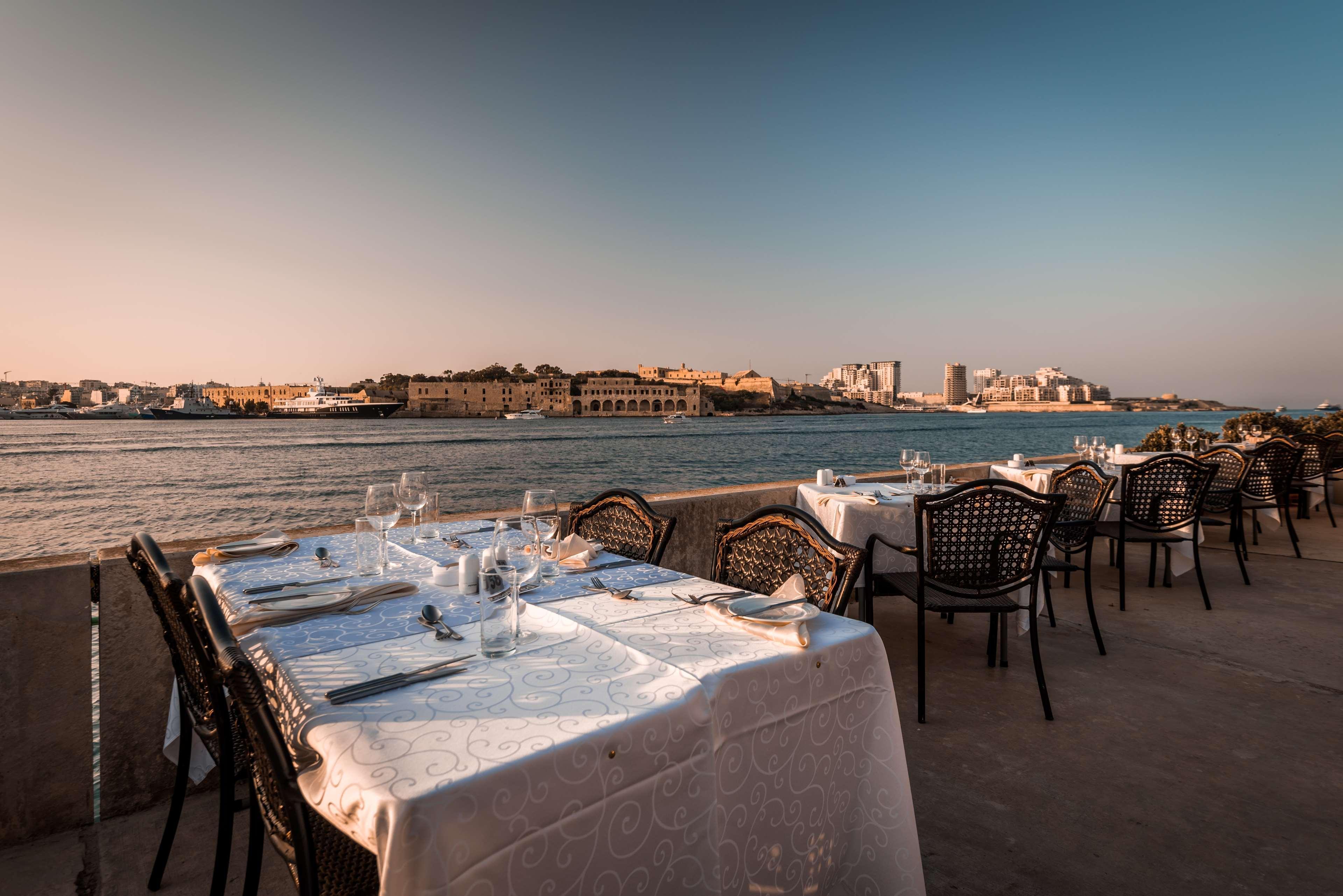 Grand Hotel Excelsior Valletta Exterior photo